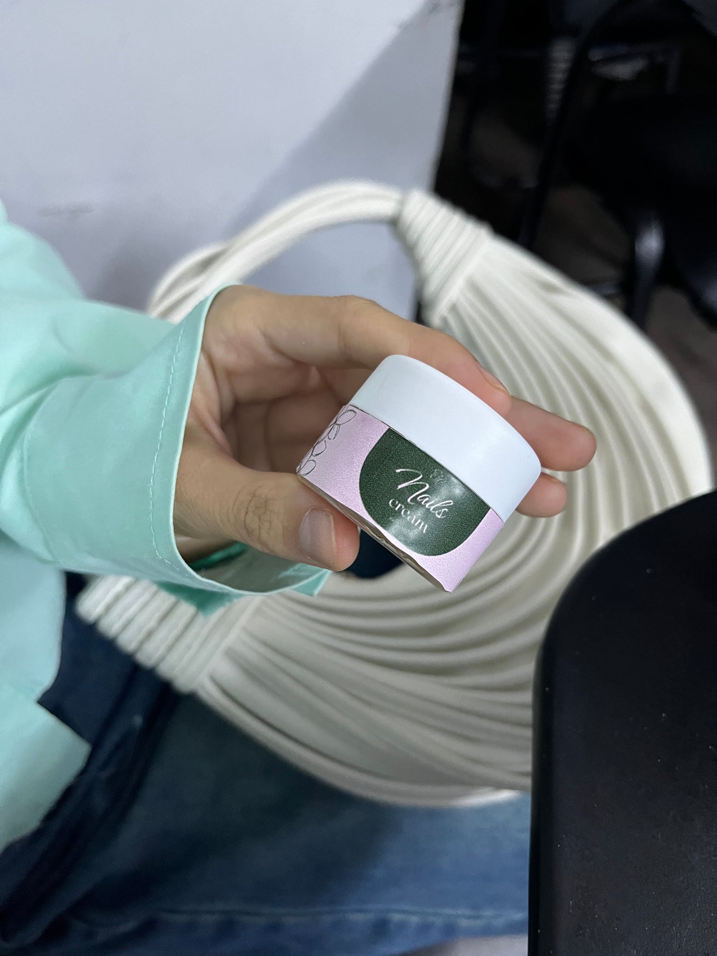 2كريم اظافر